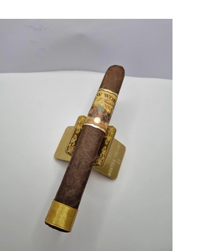 A.J. Fernandez New World Dorado Toro cigar